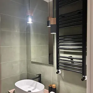 https://a-due-passi-dalla-scalinata.sicilyhotelsitaly.net